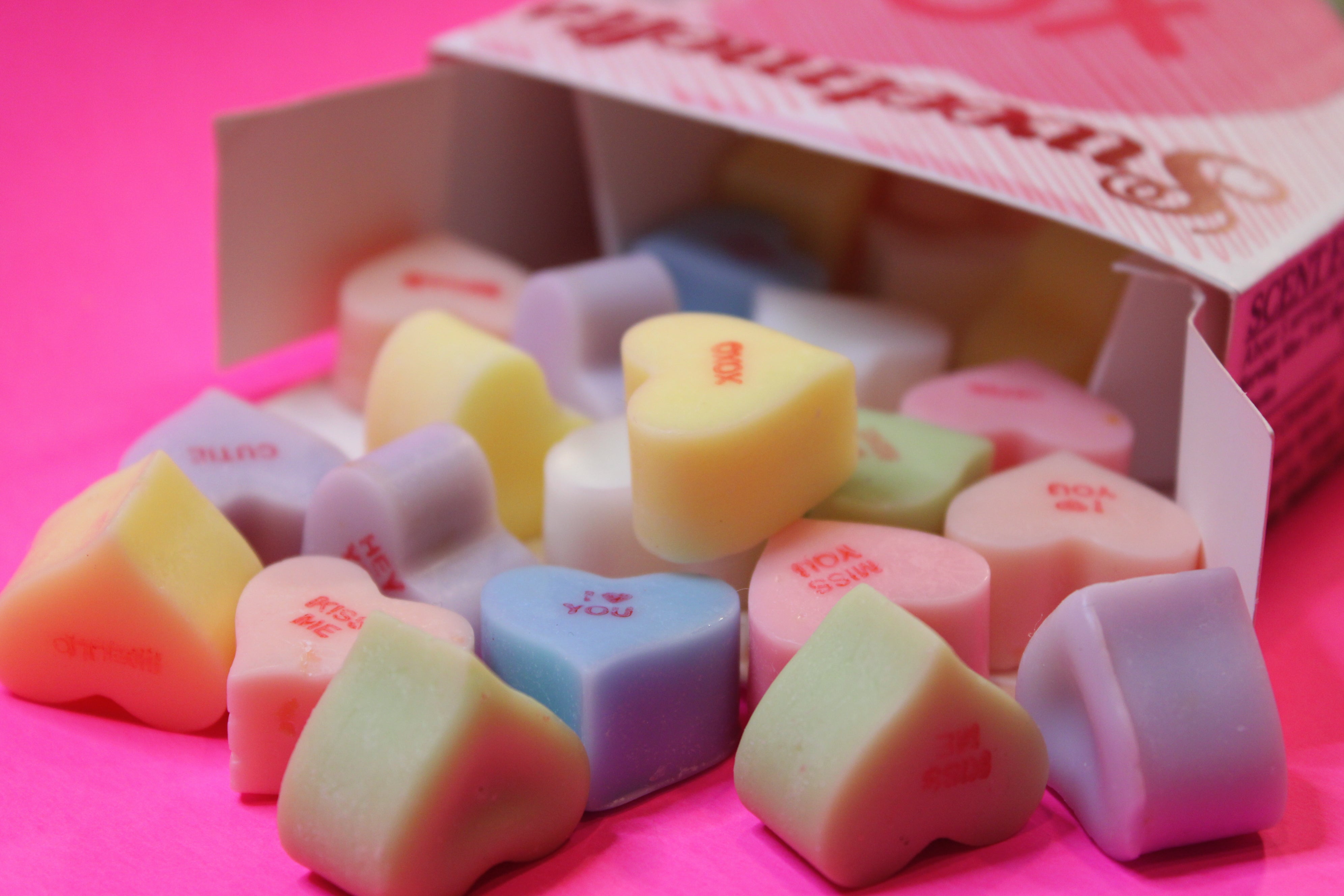 Conversation Hearts Wax Melts – Sweet Themes Candle Co.